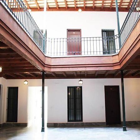 Fancy Apartment In A Historic House, Chiclana City Center By C. Dreams Чиклана де ла Фронтера Екстериор снимка